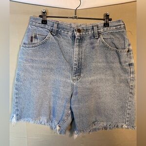 Vintage High Waisted Cut-Off Light Wash Jean Shorts Size 30
